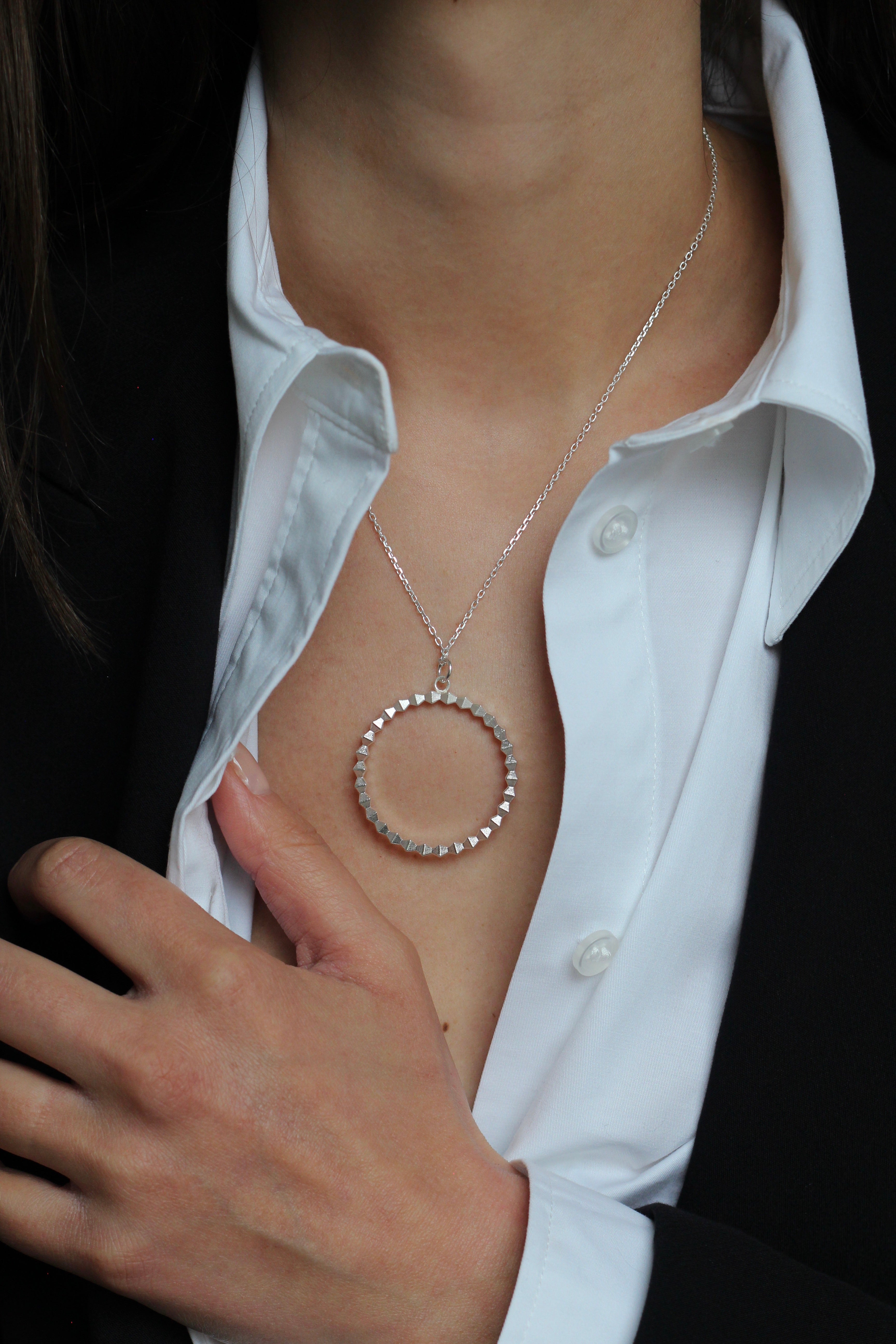 Black Pyra Circle Necklace
