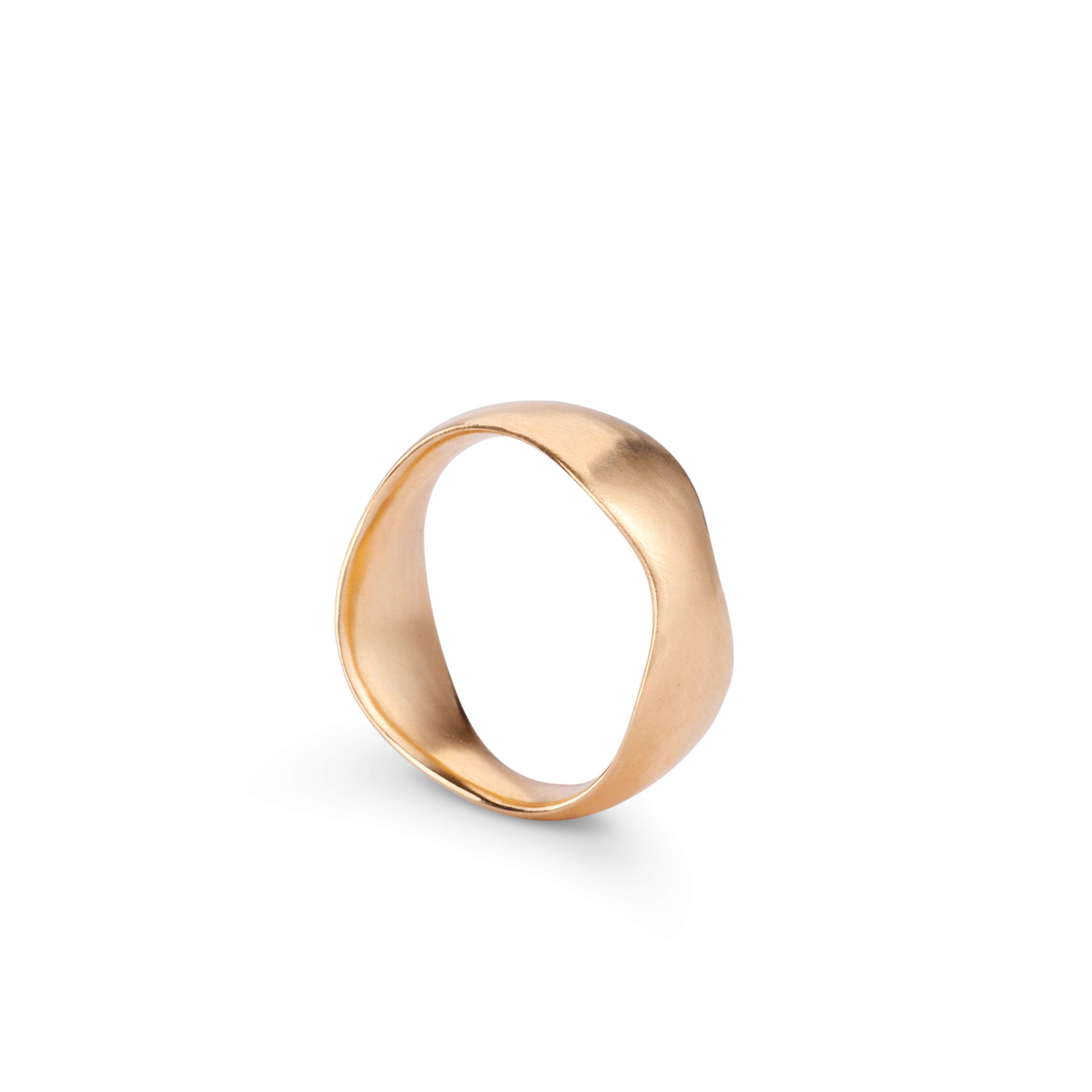 The Sculpt Band 9ct Yellow Gold