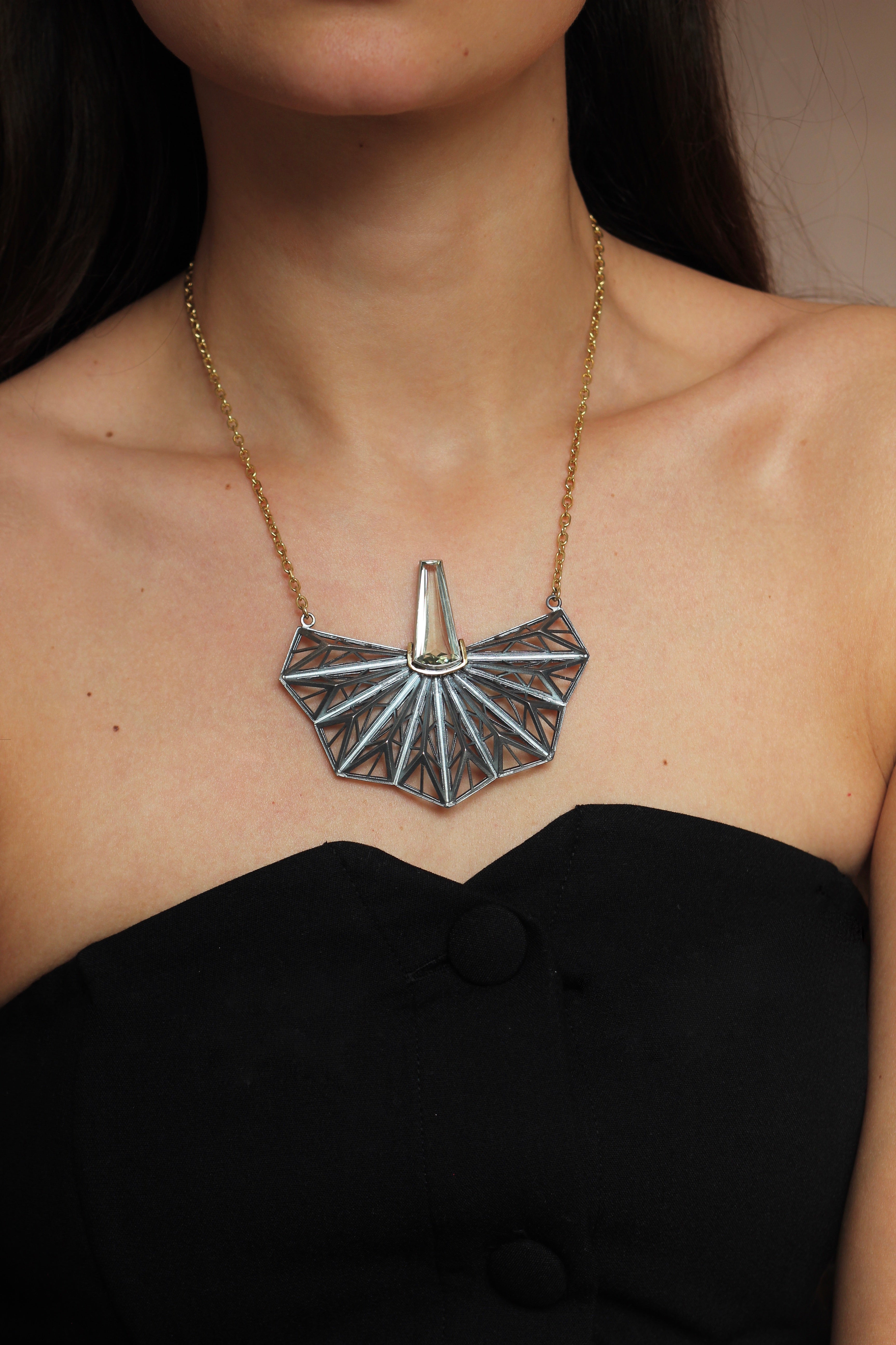Forth Pendulum Necklace