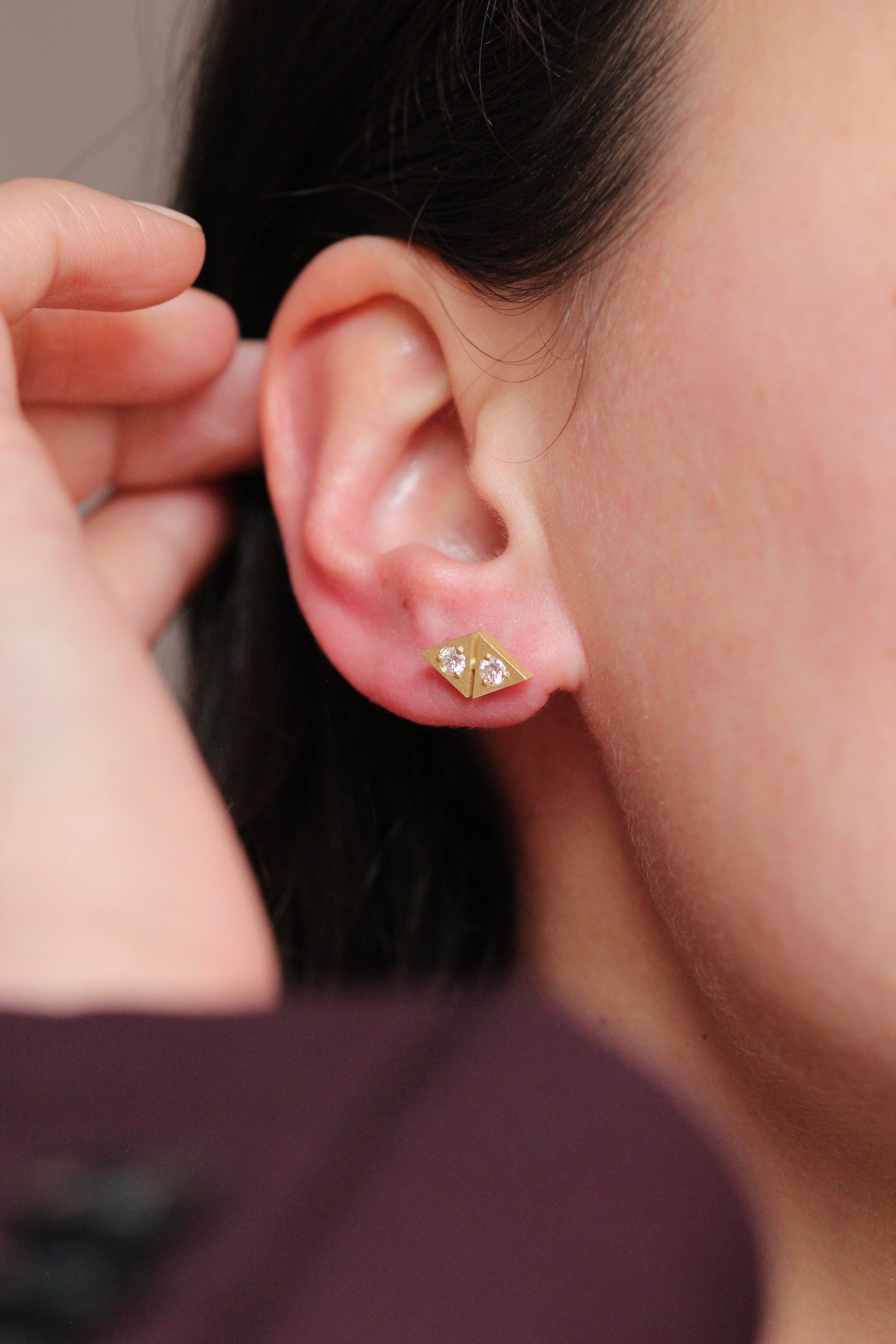 Double Triangle Stud Earrings in 18ct Gold