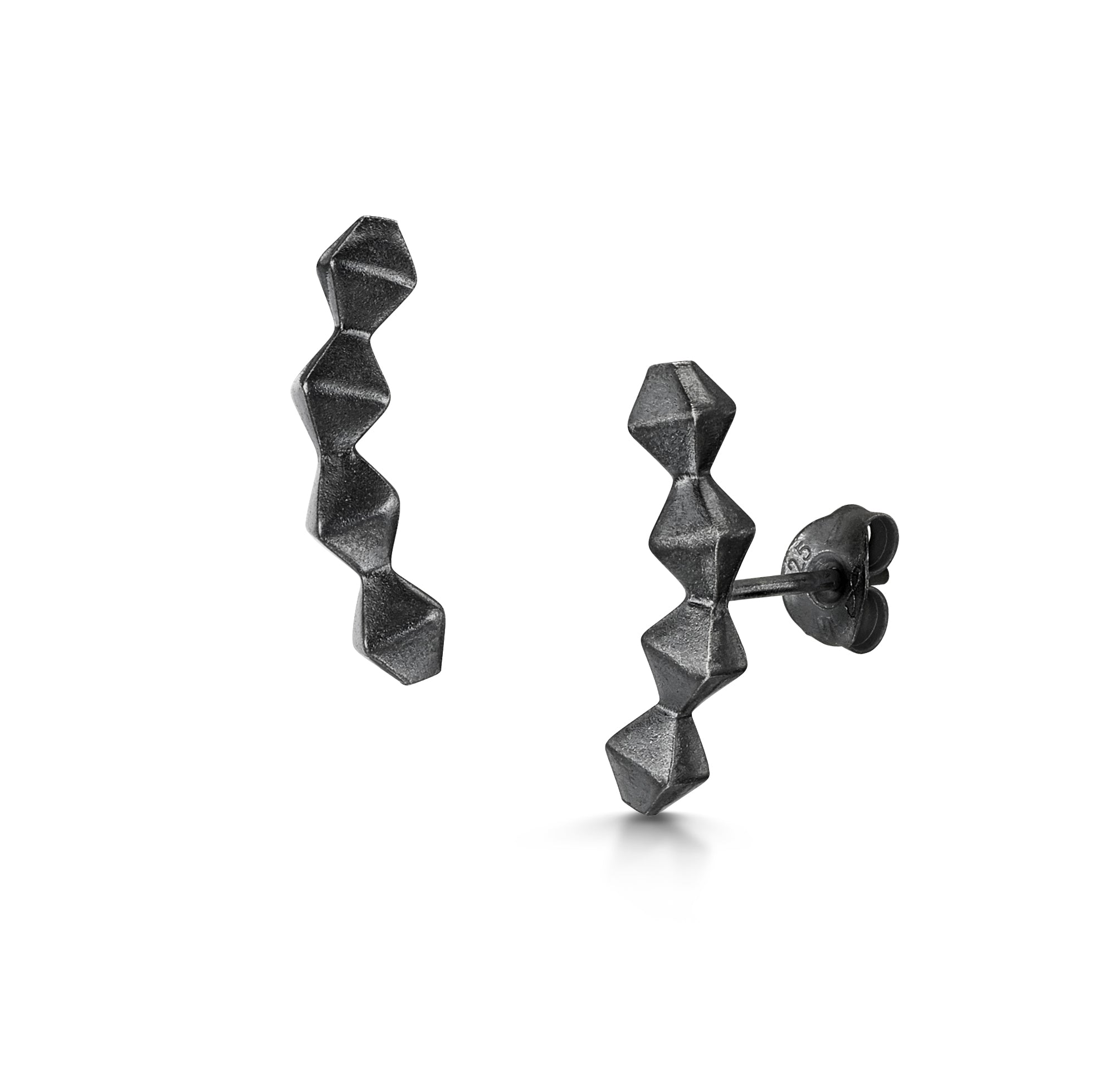 Black Pyra Ear Climber