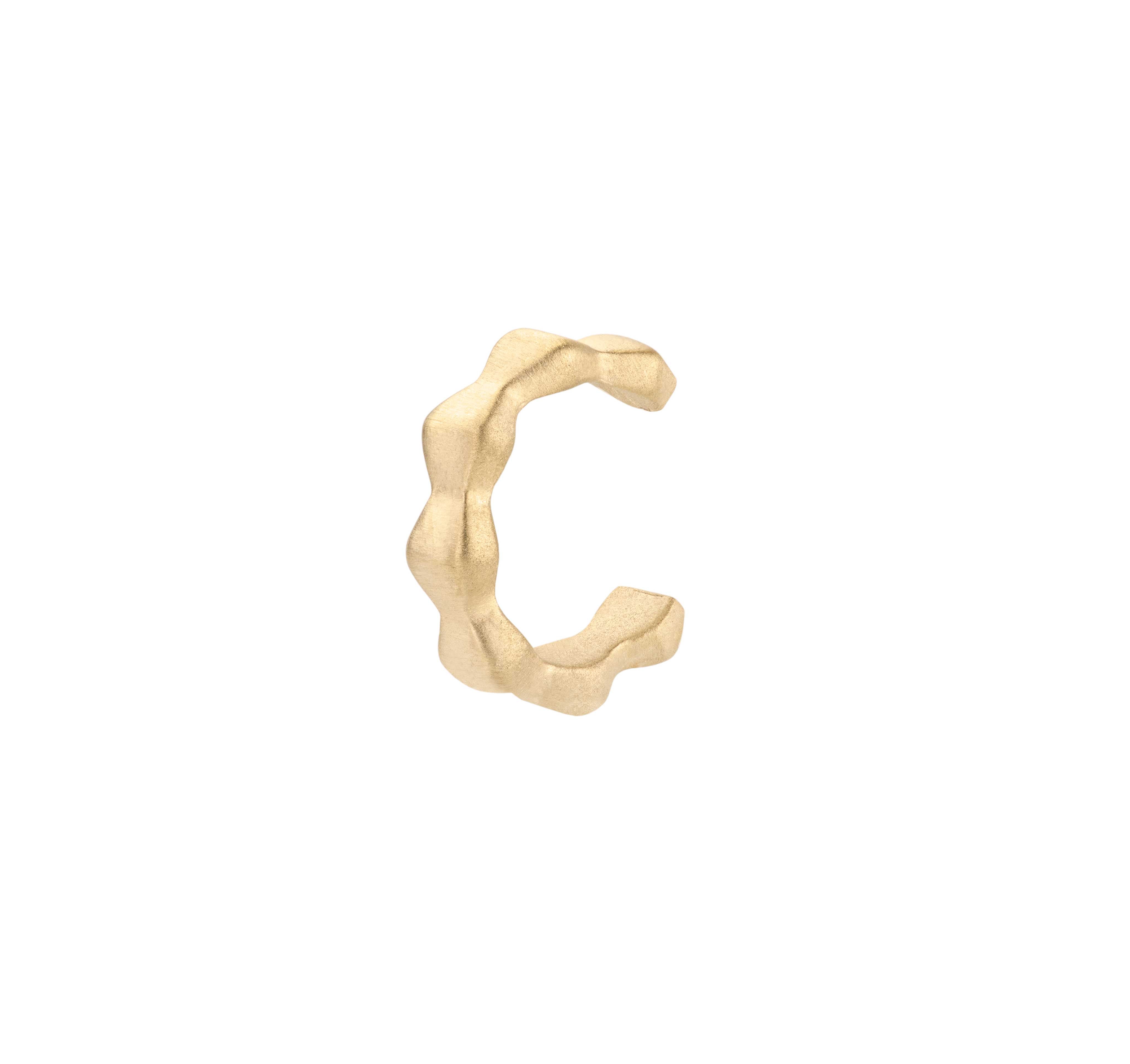 Pyra Ear Cuff in Yellow Gold