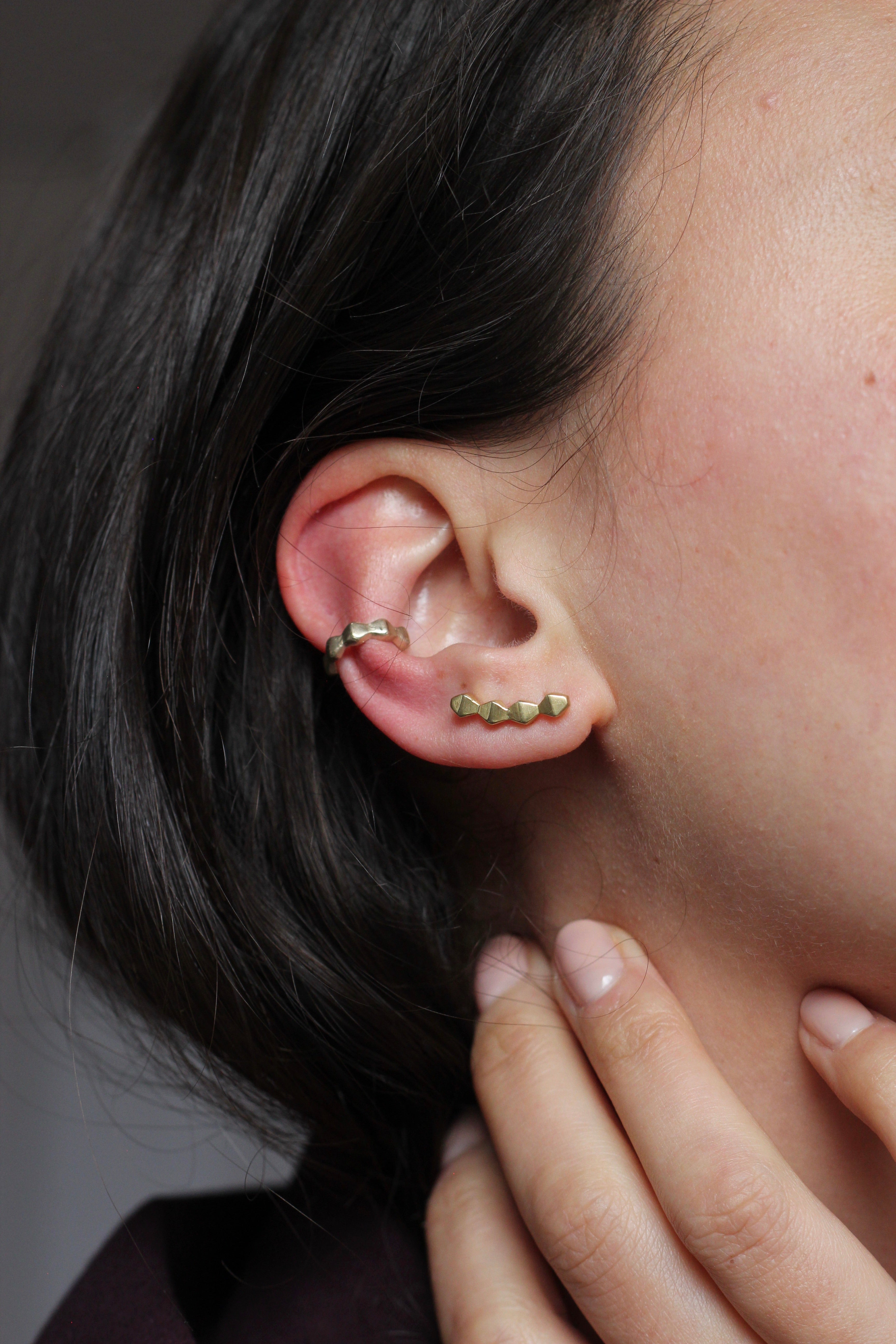 Pyra Ear Cuff in Yellow Gold