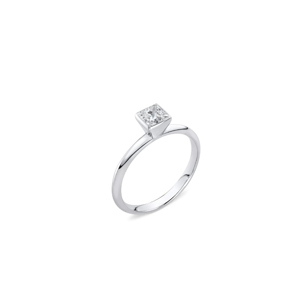 Princess Cut Natural Diamond Engagement Ring in 18ct White Gold