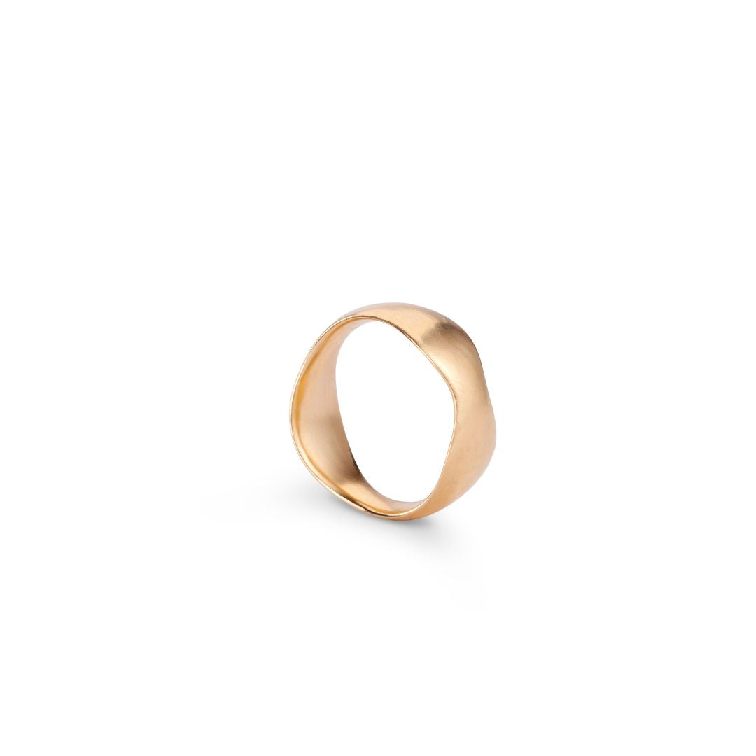 The Sculpt Band 9ct Yellow Gold