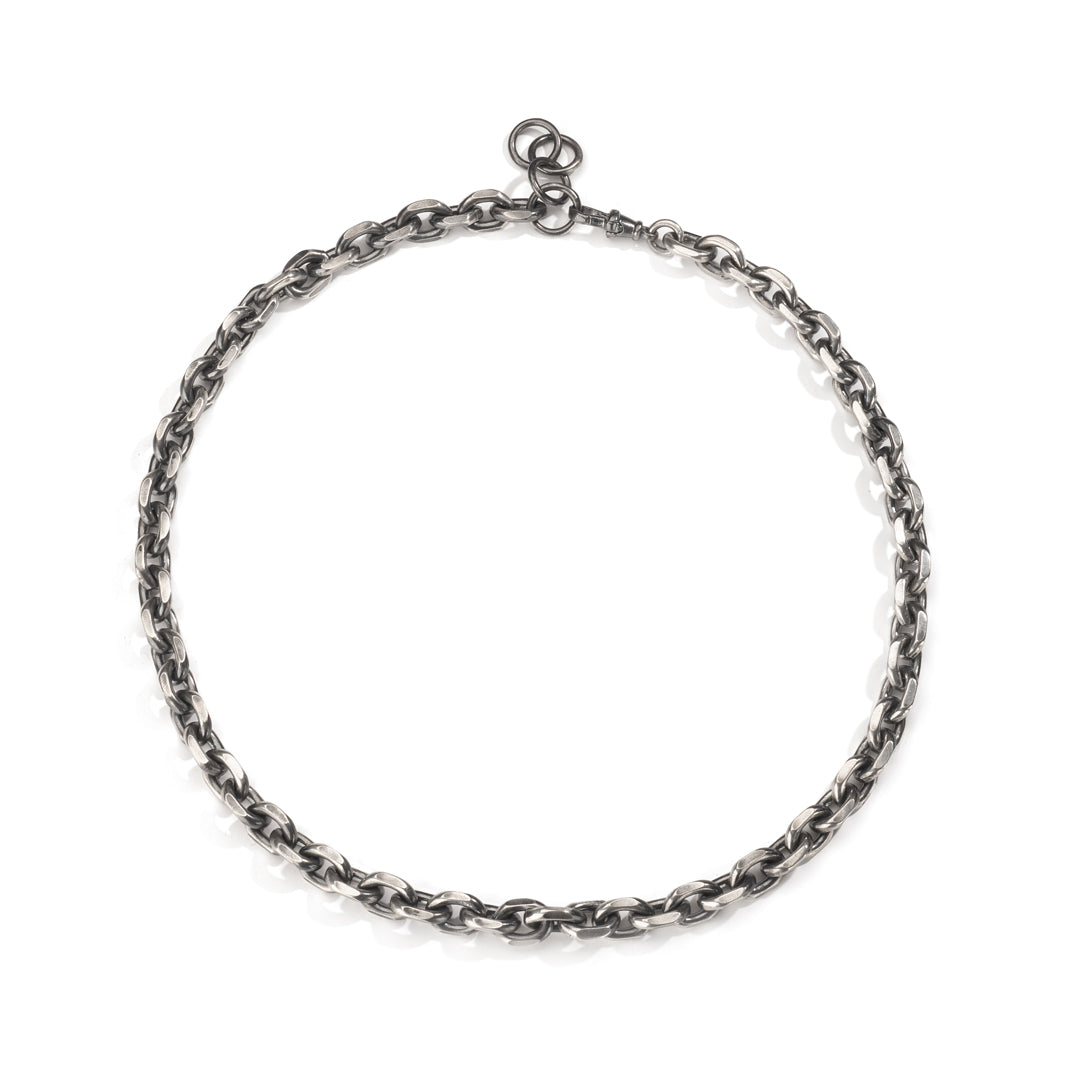 RTW In Line Black Chain Necklace