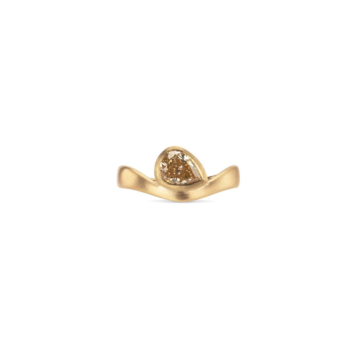 Curve Diamond Engagement Ring