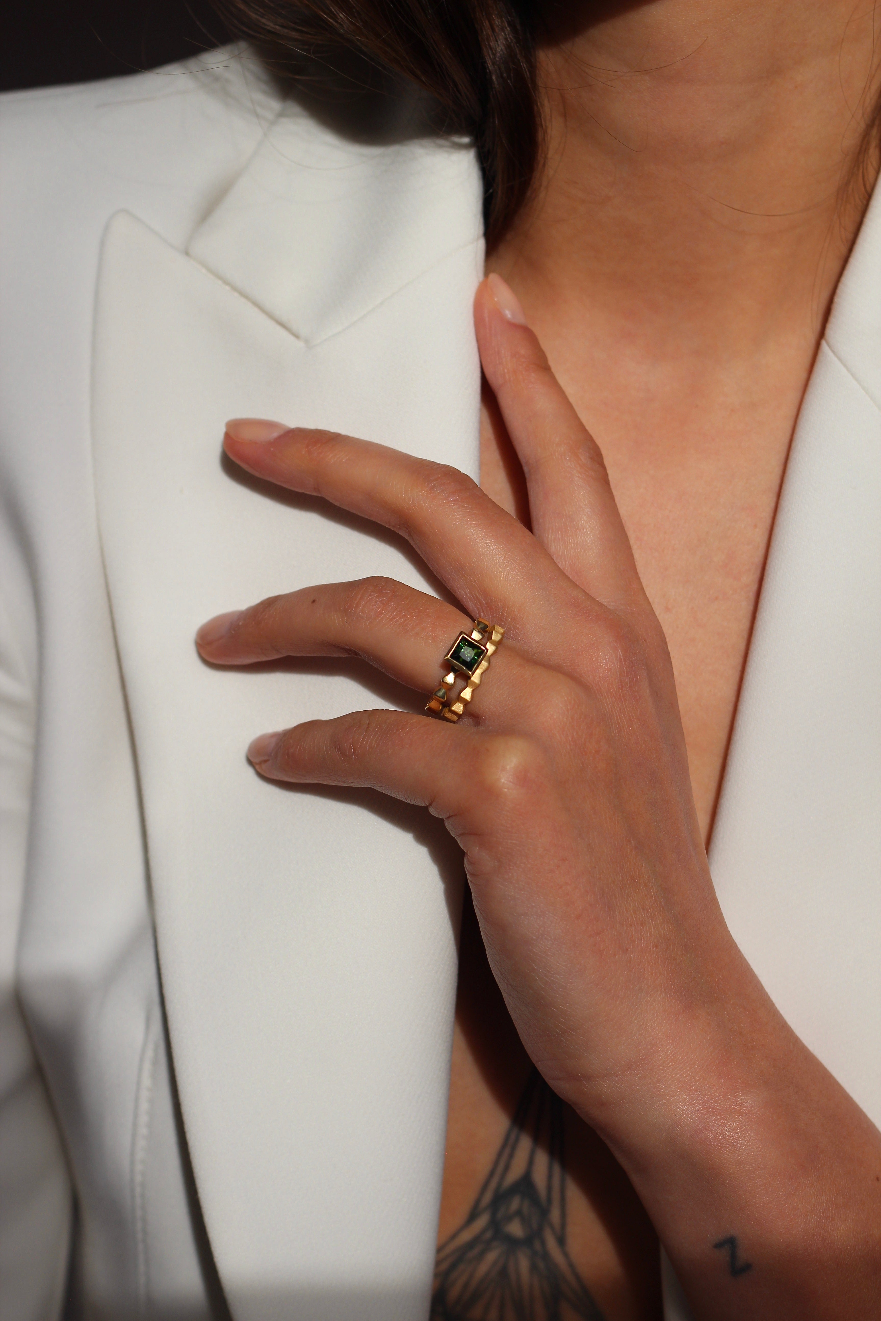 Pyra Stacking Ring in Yellow Gold