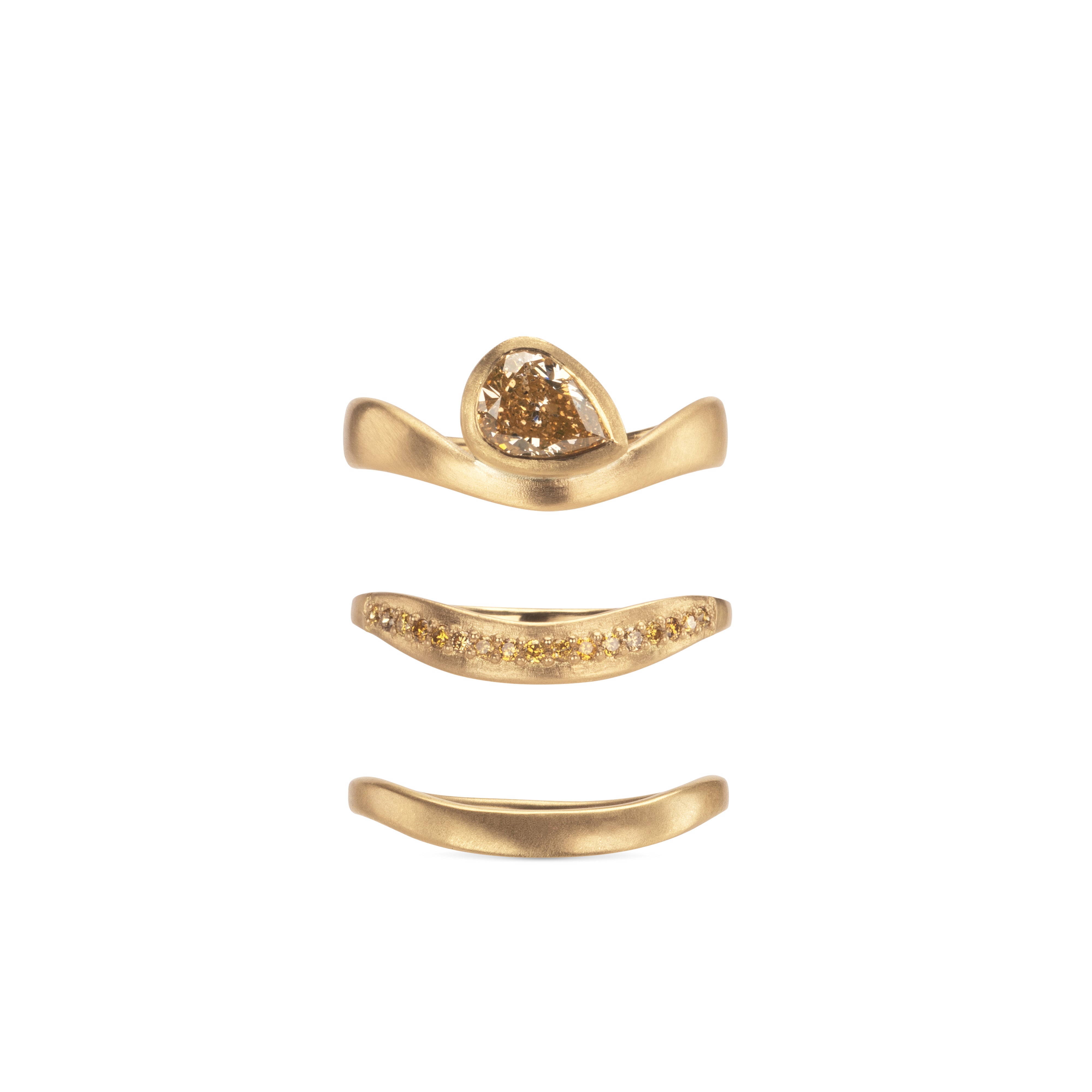 Curve Diamond Engagement Ring