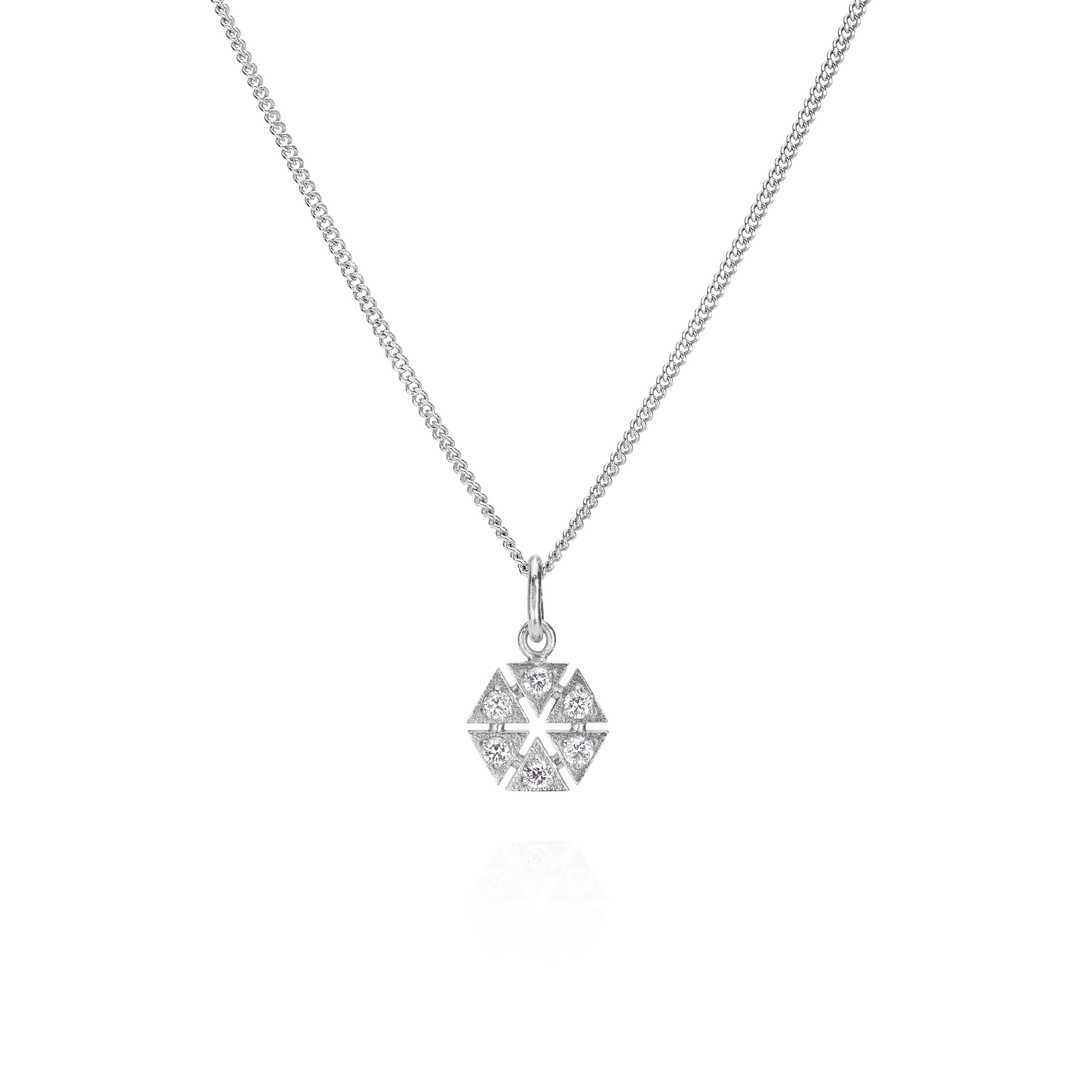Stella Cosmos Necklace in Platinum
