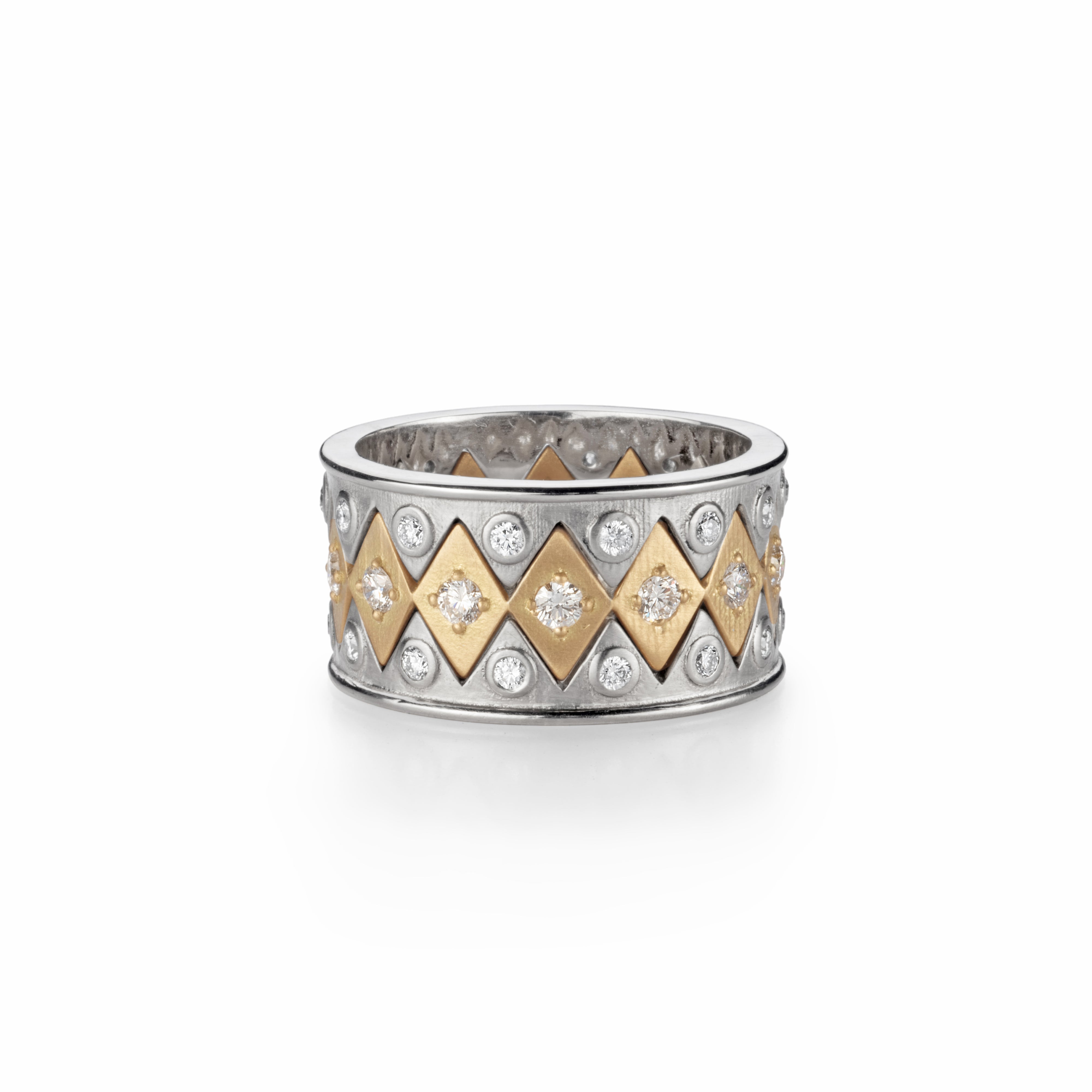 Harelquin Dance Ring