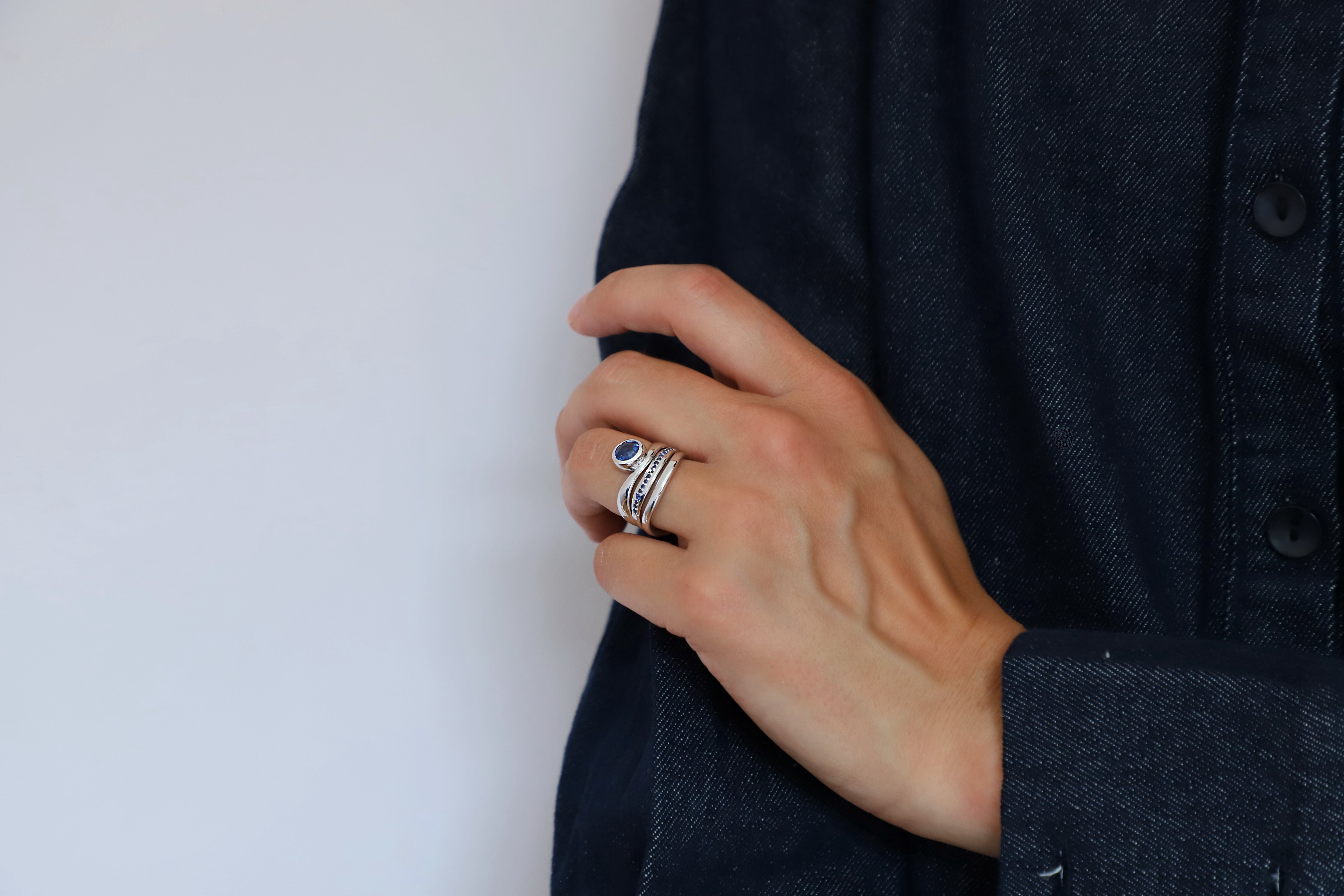 Arch Wedding Band White Gold