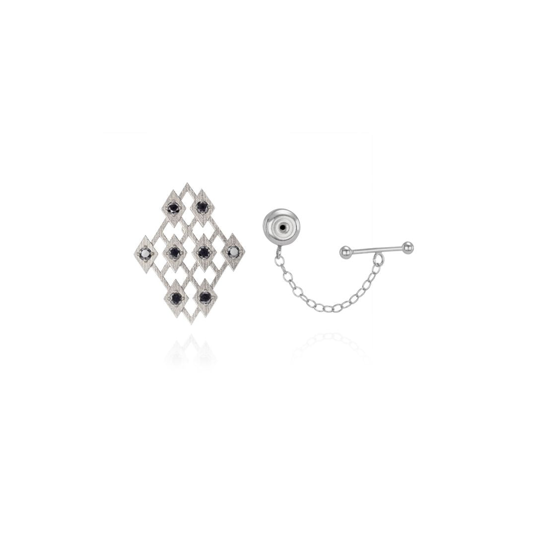 Harlequin Grid Pin with Diamonds